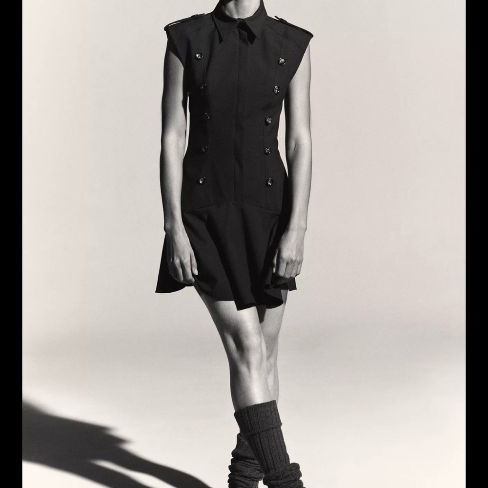 Zara Olive Green Military-Inspired Mini Dress - Picture 3 of 4